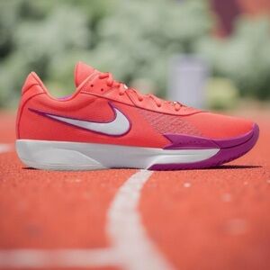 Nike GT Cut Academy Basketball Shoes Men’s Size 8 Orange Purple Performance Shoe